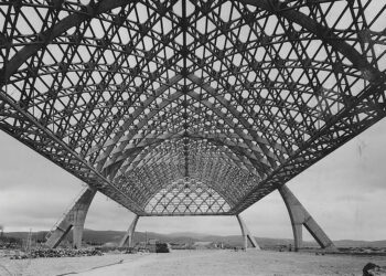 Pier Luigi Nervi, Flugzeughangar Orbetello in Bau, Foto: Fotograf unbekannt, ca.1939 / Courtesy Projet Pier Luigi Nervi, Brüssel