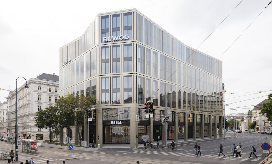 Das Haus mit dem gewissen Knick: Buwog Verwaltungszentrale, Rathausstraße 1, 1010 Wien Architekten: ARGE Schuberth und Schuberth/Stadler Prenn/Ostertag Foto: Christoph Panzer